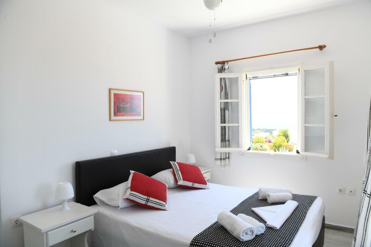 Dryades Family Hotel Drios Exterior foto